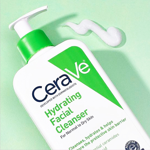 CeraVe Hrating Facial Cleaner